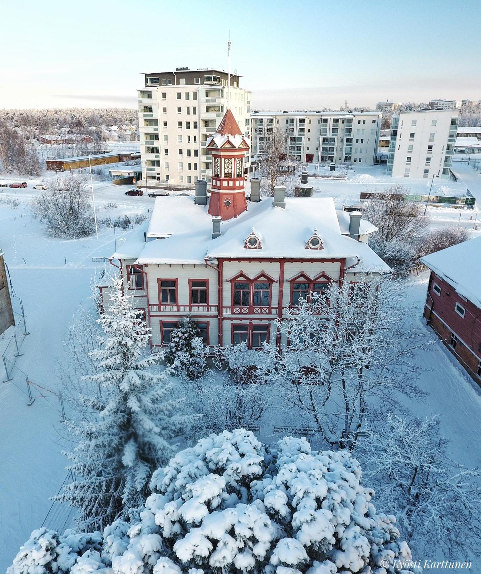 Hostel Cafe Huvila Oulu Eksteriør billede
